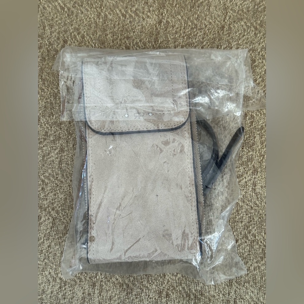 Elegant Cream Crossbody Bag